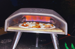 mozzarella pepperoni & tikka pizza